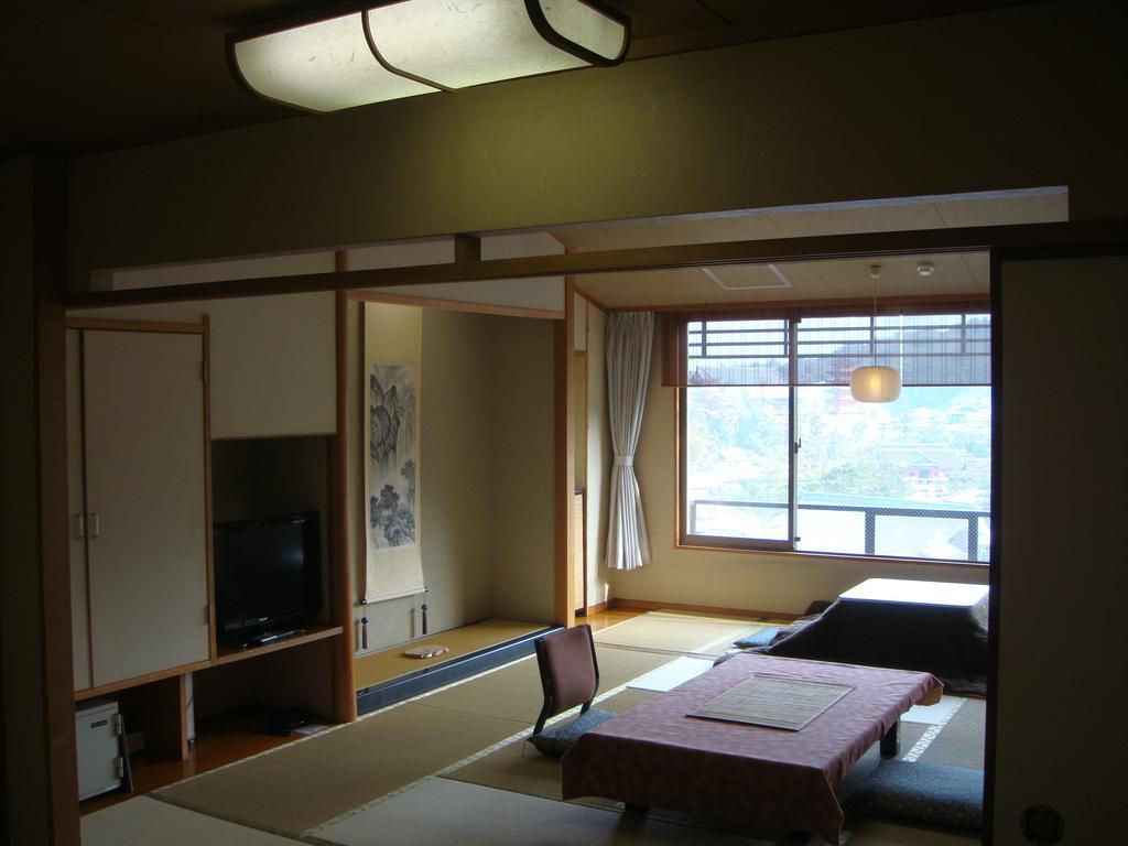 Jukeiso Hatsukaichi Exterior foto