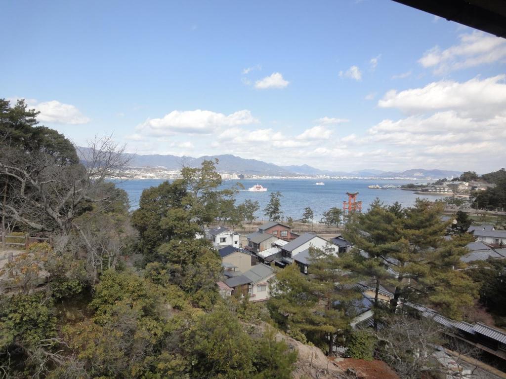 Jukeiso Hatsukaichi Exterior foto