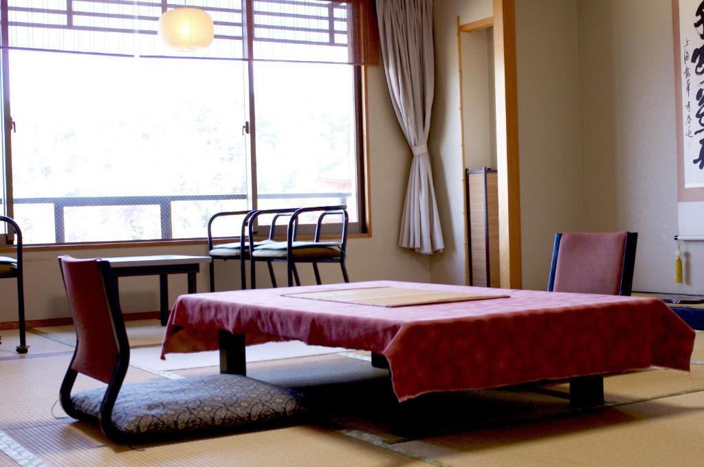 Jukeiso Hatsukaichi Exterior foto